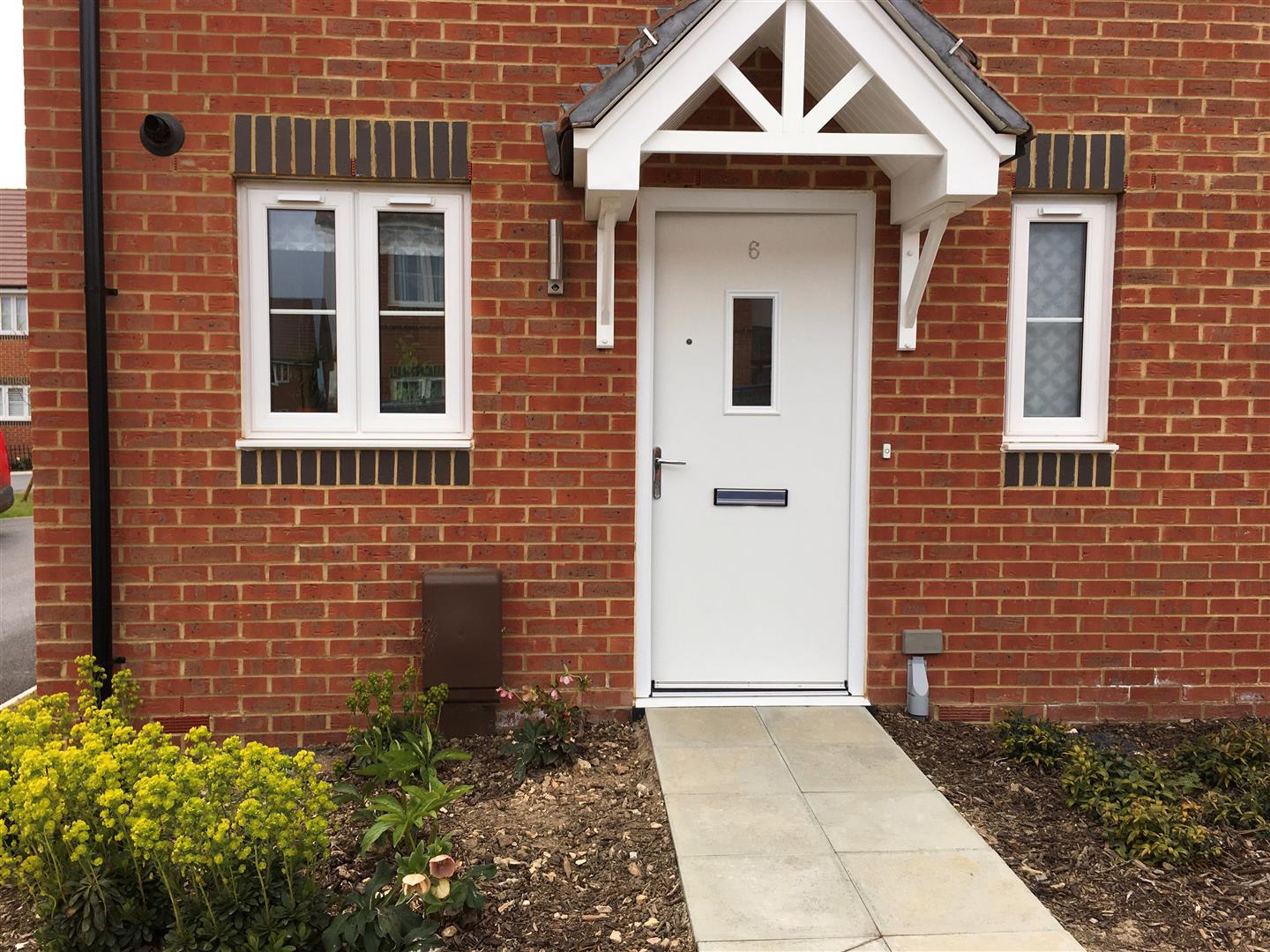 6 Admiralty Crescent, Havant Hampshire homes for sale